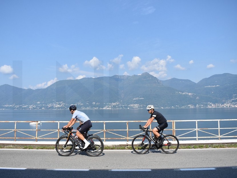 Cycling holiday Lake Maggiore